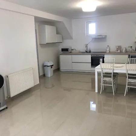 Casa Aisa Apartment *